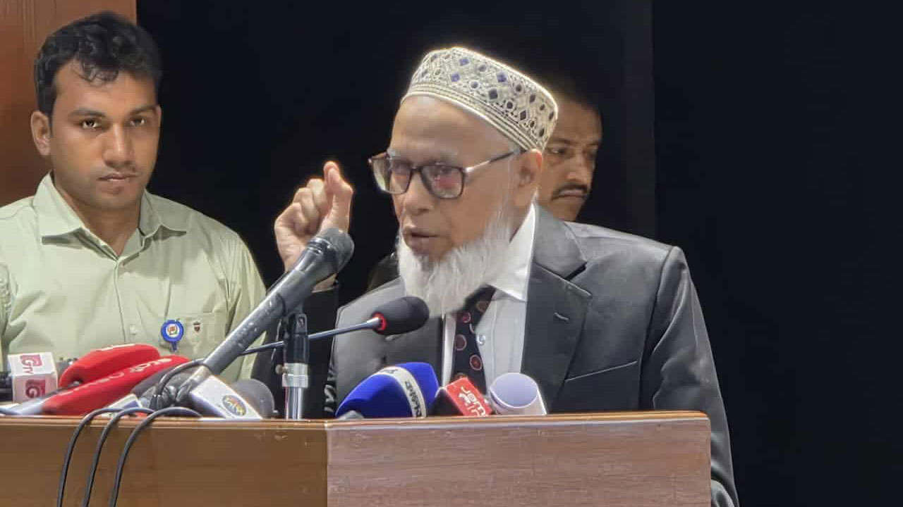 দেয়ালে আমাদের পিঠ ঠেকে গেছে: ইসি মাছউদ